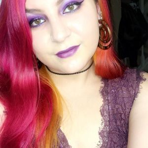 Meet your Posher, Jade